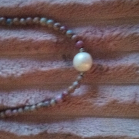 Pearl Necklaces - Picture 7 of 10